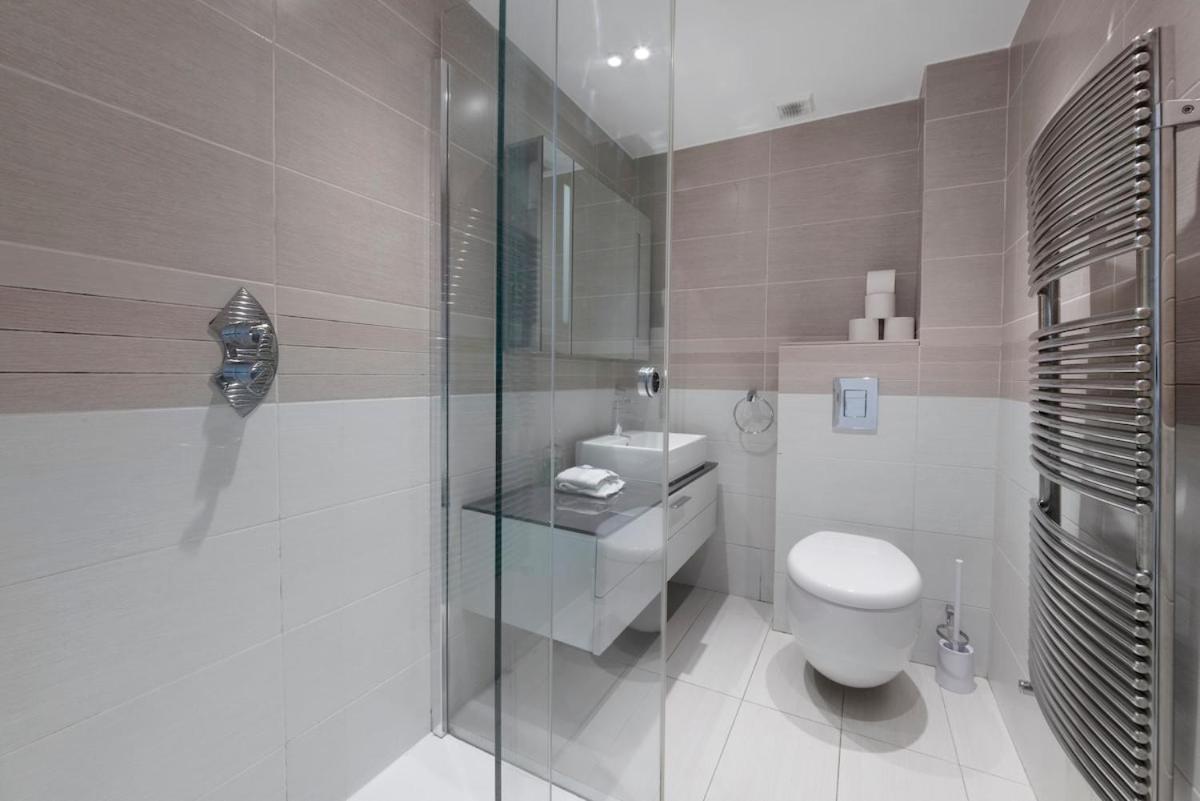 Apartamento Queens Park 1 Bed Sleeps 4 Ppl Ground Floor Londres