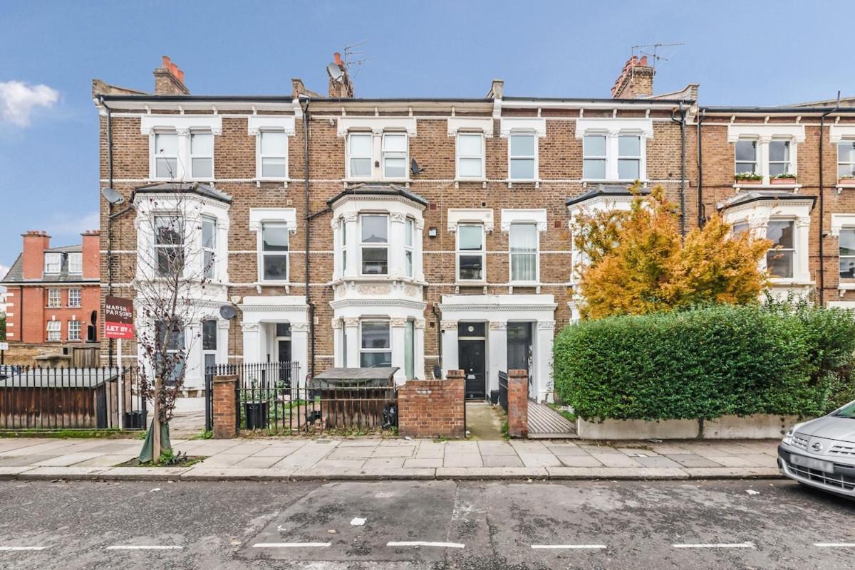 Queens Park 1 Bed Sleeps 4 Ppl Ground Floor Apartamento